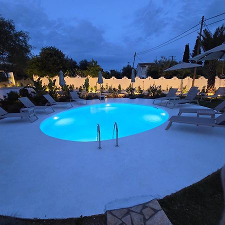 Loadstar Rooms & Suites كونتوكالي المظهر الخارجي الصورة