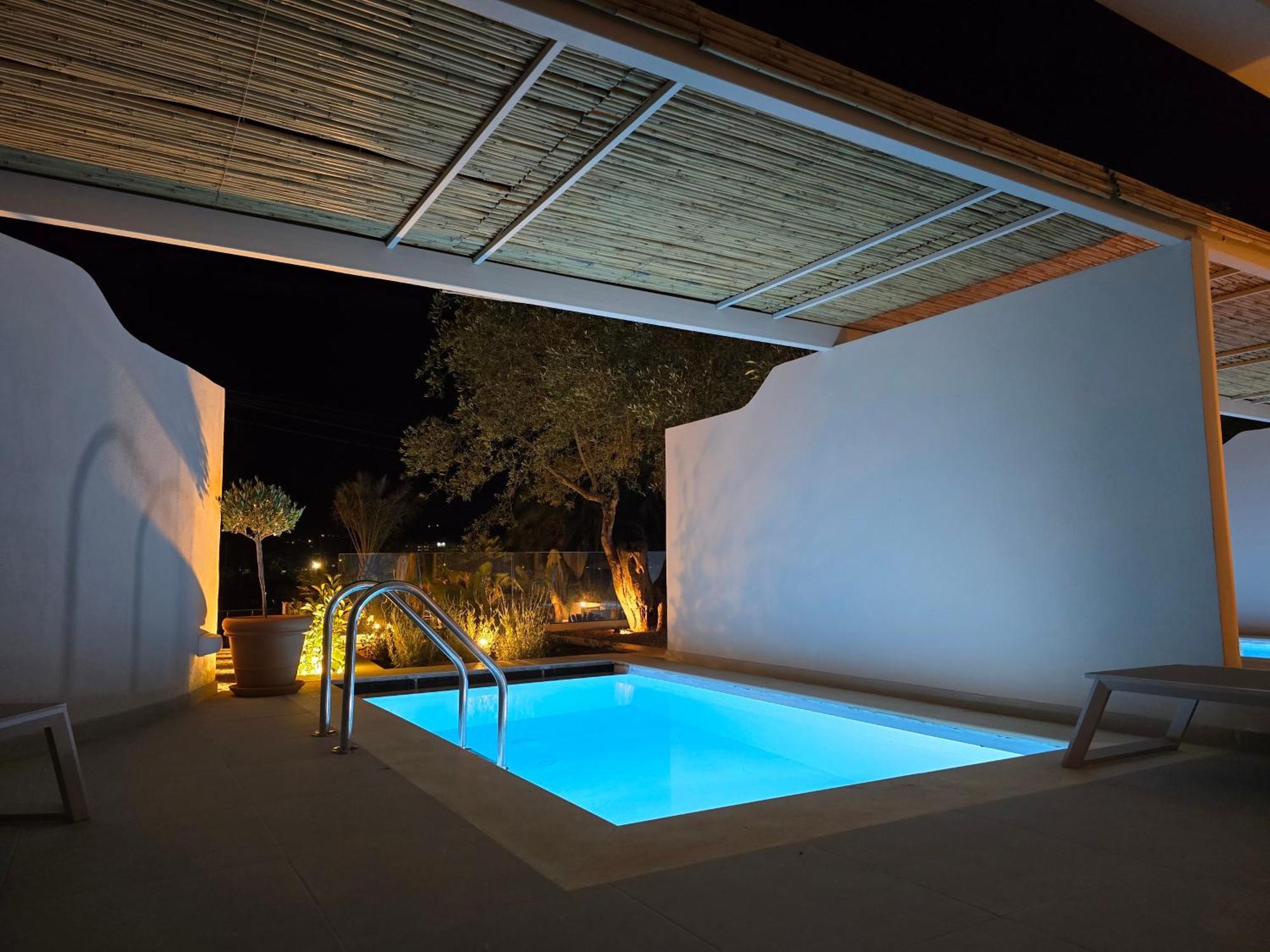 Loadstar Rooms & Suites كونتوكالي المظهر الخارجي الصورة