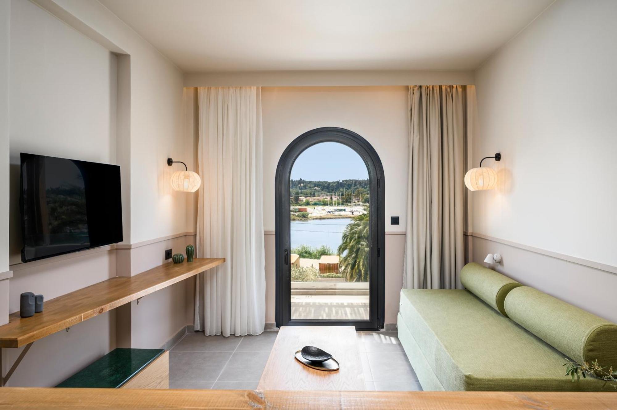 Loadstar Rooms & Suites كونتوكالي المظهر الخارجي الصورة