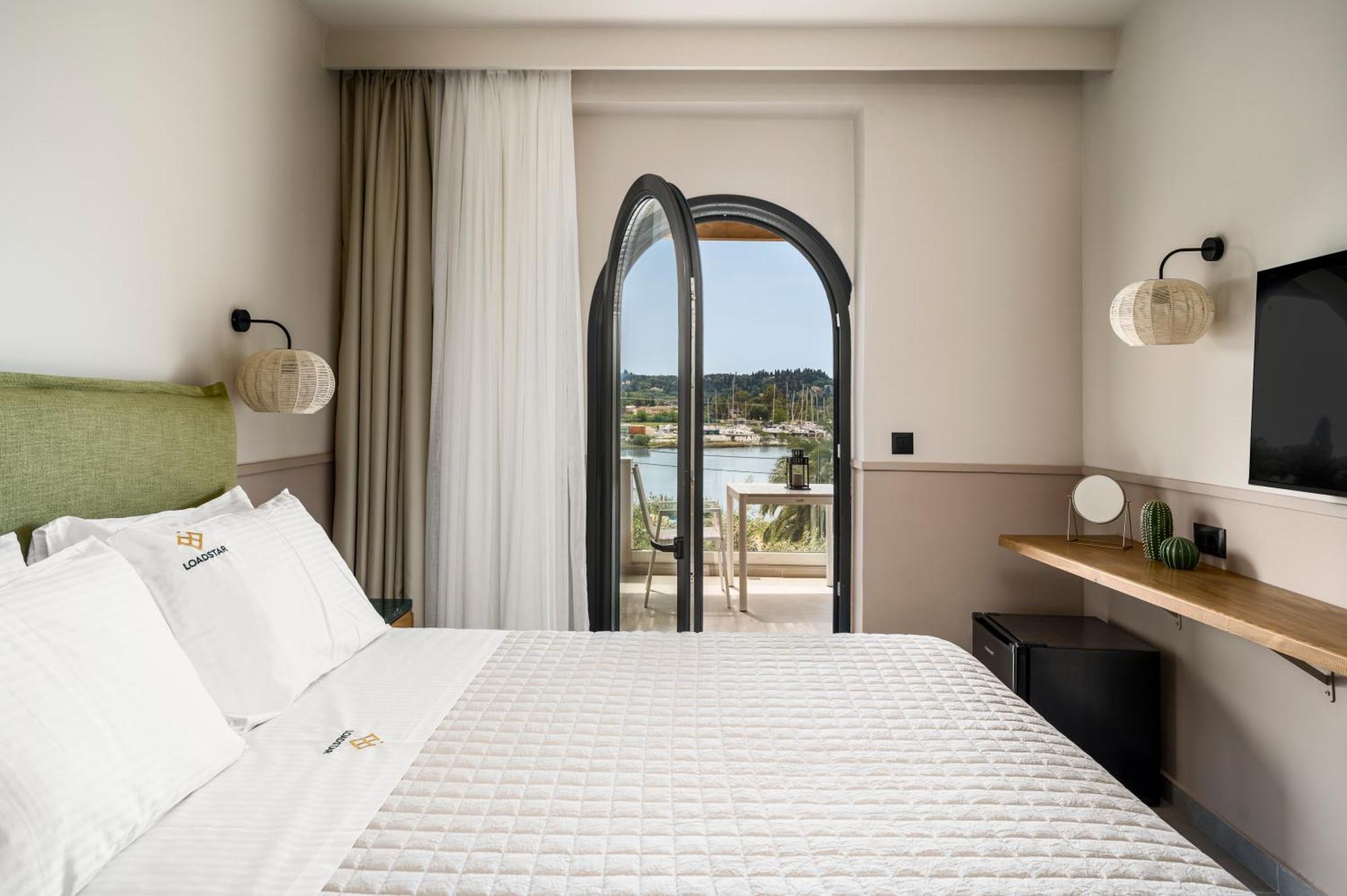 Loadstar Rooms & Suites كونتوكالي المظهر الخارجي الصورة